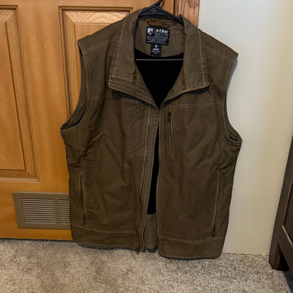 Kuhl Olive Men's Vest